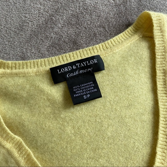 LORD&TAYLOR | 100% Cashmere Sweater - Picture 6 of 14